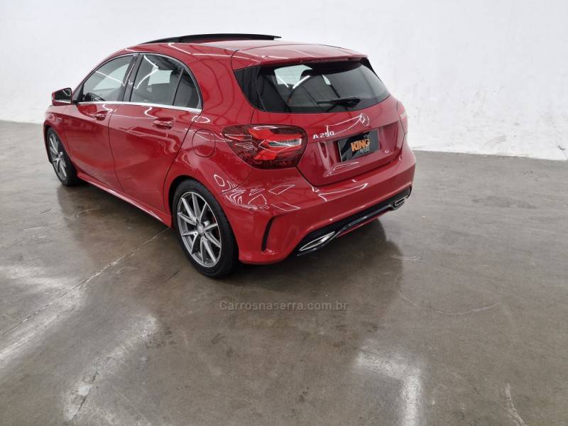 MERCEDES-BENZ - A 250 - 2017/2017 - Vermelha - Sob Consulta