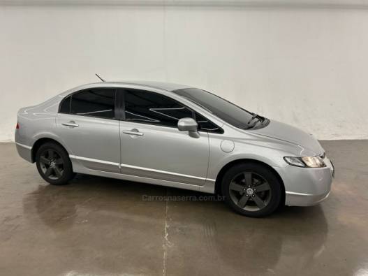 HONDA - CIVIC - 2008/2008 - Prata - R$ 49.900,00