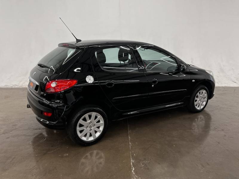 PEUGEOT - 207 - 2009/2010 - Preta - R$ 24.900,00