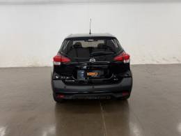 NISSAN - KICKS - 2020/2021 - Preta - R$ 89.900,00