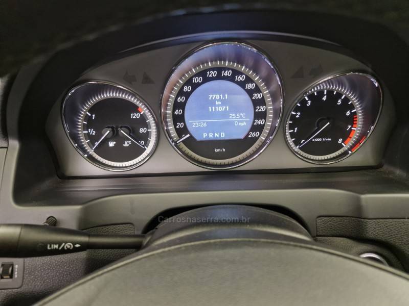 MERCEDES-BENZ - C 200 - 2011/2011 - Cinza - R$ 69.900,00