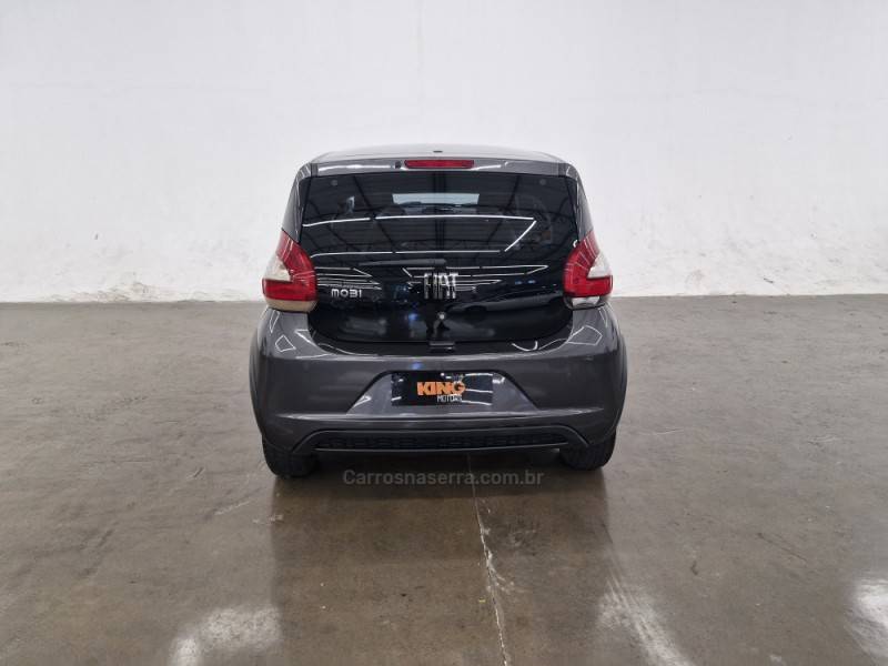 FIAT - MOBI - 2022/2022 - Cinza - R$ 51.900,00
