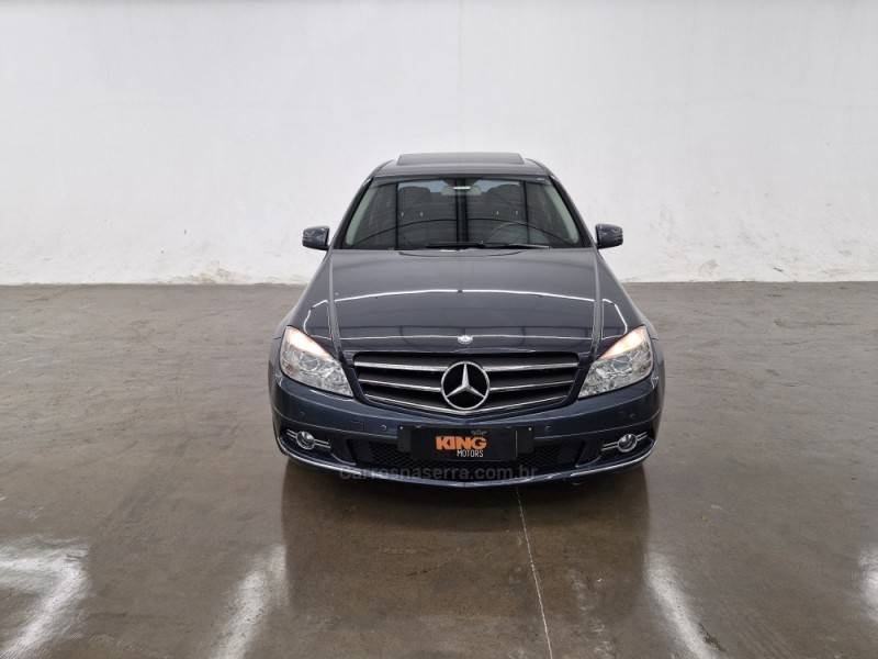 MERCEDES-BENZ - C 200 - 2011/2011 - Cinza - R$ 69.900,00