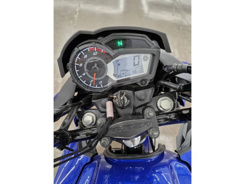 YAMAHA - FAZER - 2022/2023 - Azul - R$ 16.900,00