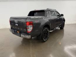 FORD - RANGER - 2016/2017 - Cinza - R$ 142.900,00