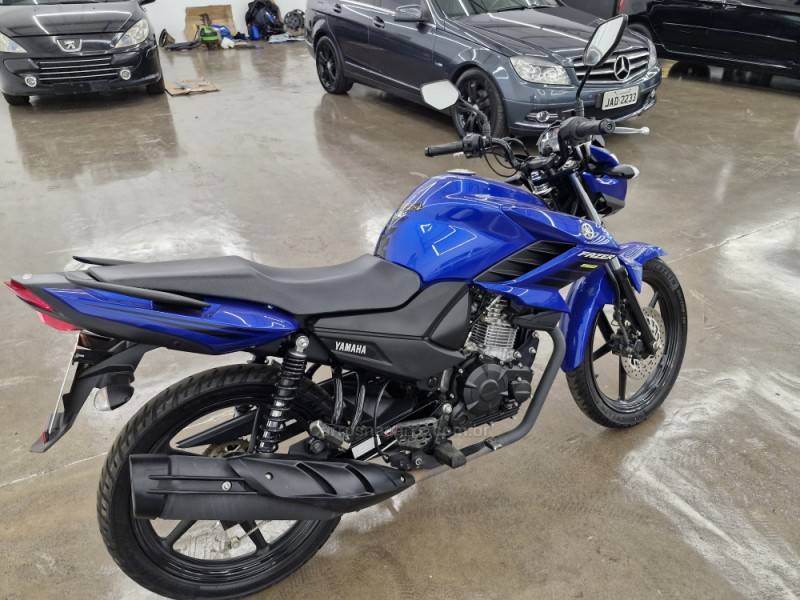 YAMAHA - FAZER - 2022/2023 - Azul - R$ 16.900,00