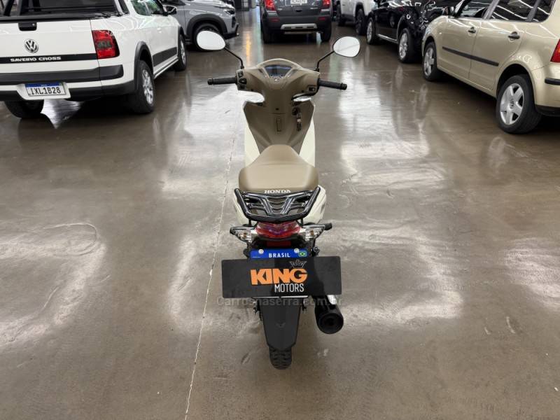HONDA - BIZ 125 - 2020/2021 - Branca - R$ 17.900,00
