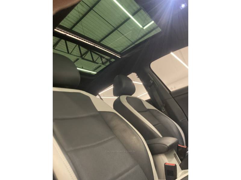 VOLKSWAGEN - T-CROSS - 2019/2019 - Vinho - R$ 106.900,00