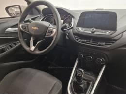 CHEVROLET - ONIX - 2020/2020 - Branca - R$ 64.900,00