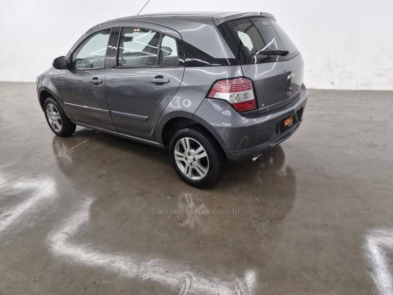 CHEVROLET - AGILE - 2012/2012 - Cinza - R$ 36.900,00
