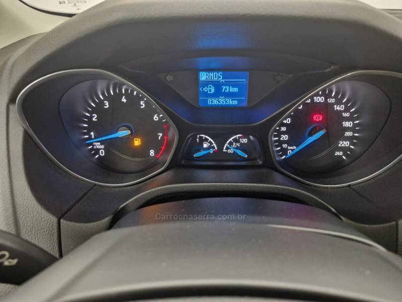 FORD - FOCUS - 2018/2018 - Branca - R$ 66.900,00