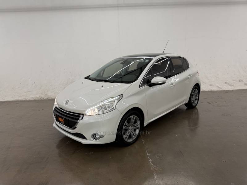 PEUGEOT - 208 - 2014/2014 - Branca - R$ 45.900,00