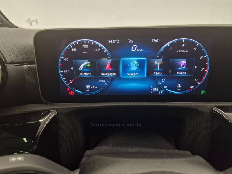 MERCEDES-BENZ - A 250 - 2019/2020 - Prata - R$ 195.900,00