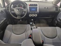 HONDA - FIT - 2007/2008 - Dourada - R$ 32.900,00