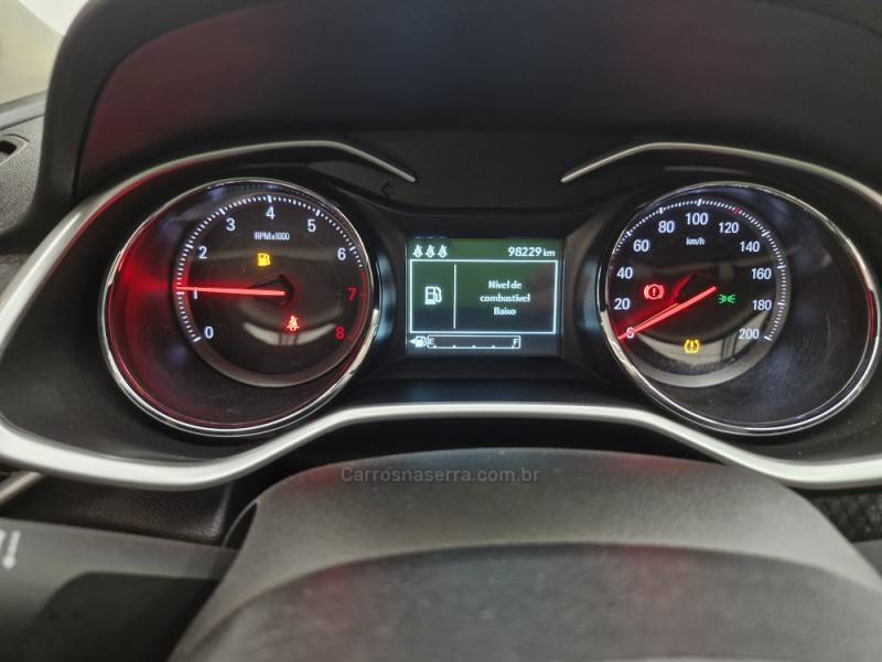 CHEVROLET - ONIX - 2020/2020 - Branca - R$ 64.900,00