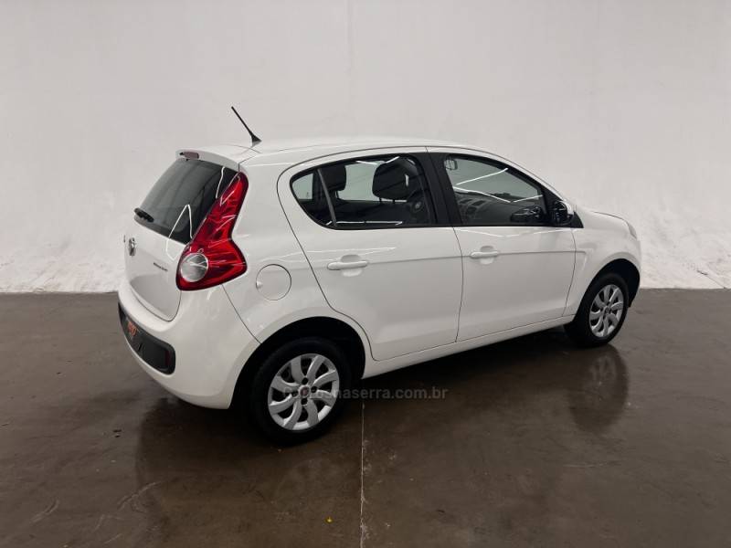 FIAT - PALIO - 2017/2017 - Branca - R$ 42.900,00