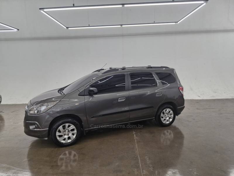 CHEVROLET - SPIN - 2013/2013 - Cinza - R$ 52.900,00