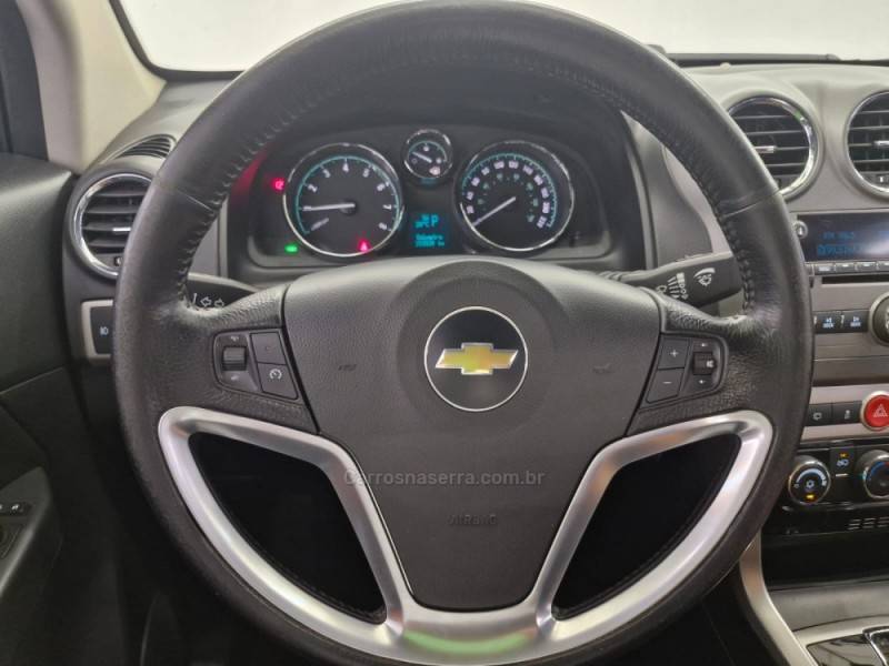 CHEVROLET - CAPTIVA - 2011/2011 - Prata - R$ 45.900,00