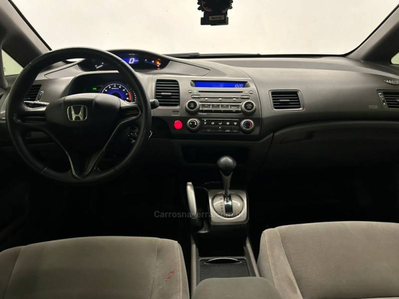 HONDA - CIVIC - 2008/2008 - Prata - R$ 49.900,00