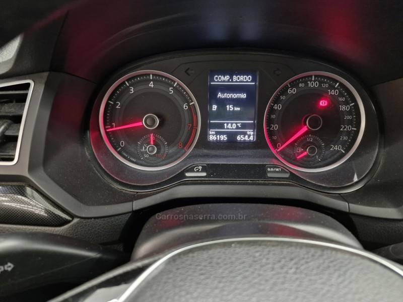 VOLKSWAGEN - SAVEIRO - 2016/2017 - Azul - R$ 72.900,00