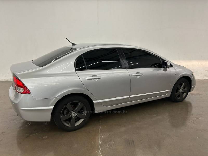 HONDA - CIVIC - 2008/2008 - Prata - R$ 49.900,00
