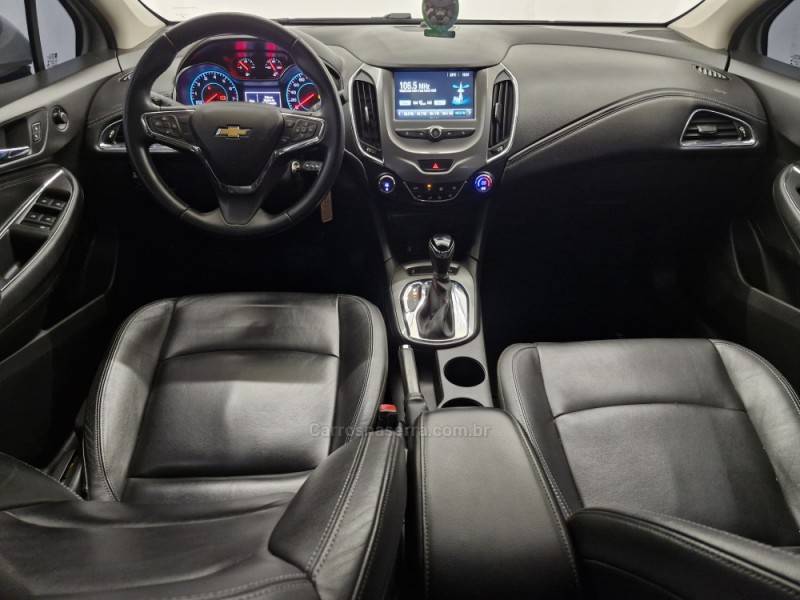CHEVROLET - CRUZE - 2016/2017 - Branca - R$ 79.900,00