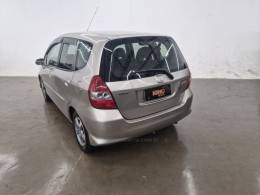 HONDA - FIT - 2007/2008 - Dourada - R$ 32.900,00