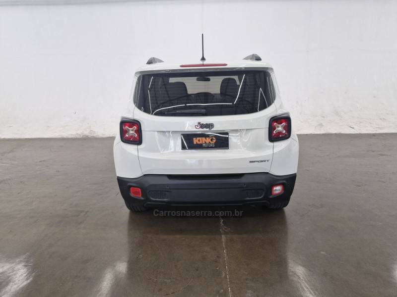 JEEP - RENEGADE - 2015/2016 - Branca - R$ 67.900,00