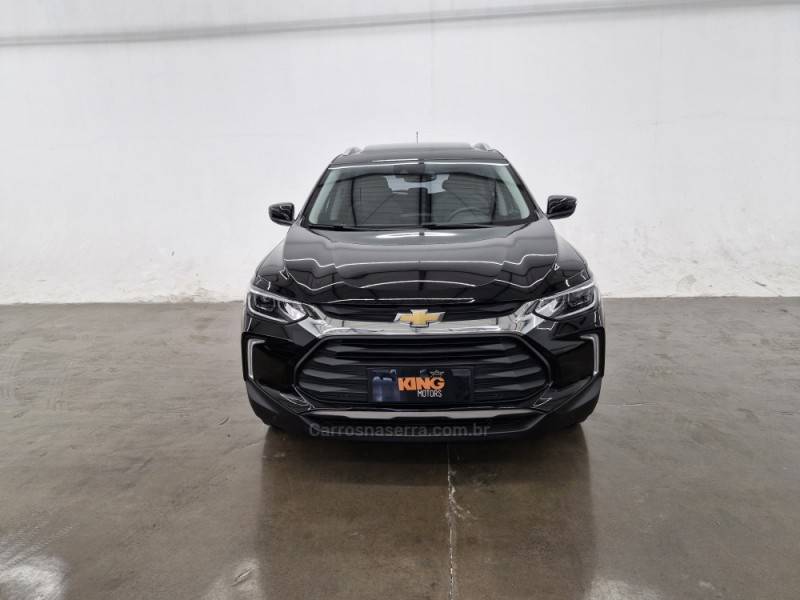 CHEVROLET - TRACKER - 2022/2023 - Preta - R$ 119.900,00
