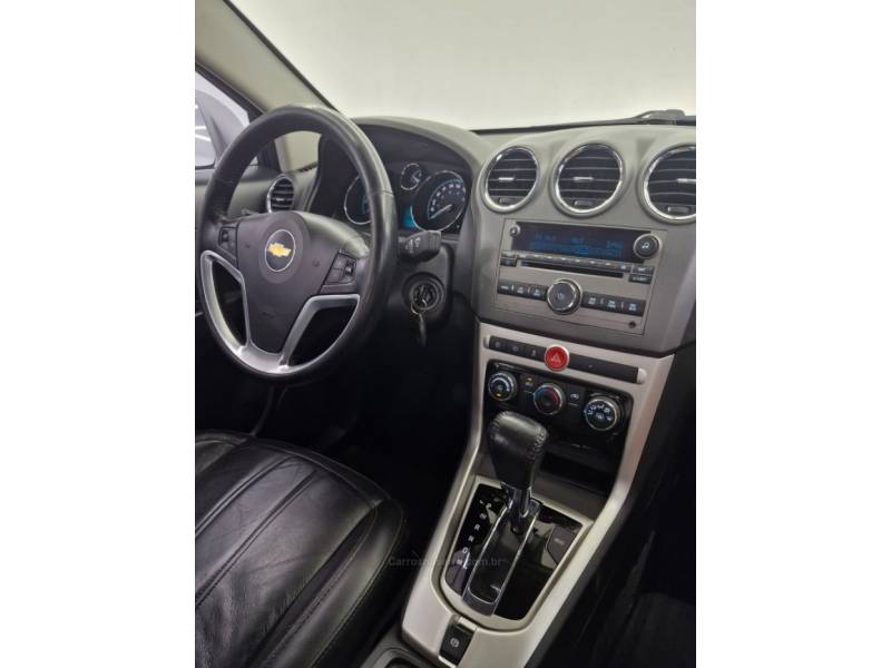 CHEVROLET - CAPTIVA - 2011/2011 - Prata - R$ 45.900,00