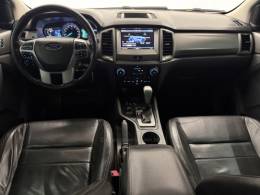FORD - RANGER - 2016/2017 - Cinza - R$ 142.900,00