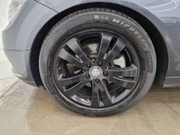 MERCEDES-BENZ - C 200 - 2011/2011 - Cinza - R$ 69.900,00