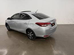 TOYOTA - YARIS - 2019/2020 - Prata - R$ 84.900,00