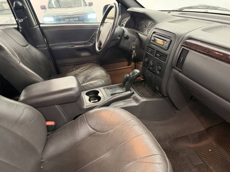 JEEP - GRAND CHEROKEE - 2000/2000 - Marrom - R$ 59.900,00