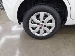 FIAT - PALIO - 2017/2017 - Branca - R$ 39.900,00