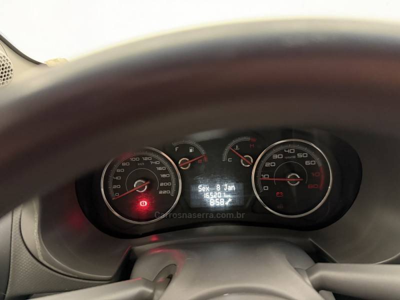 FIAT - PALIO - 2012/2013 - Branca - R$ 33.900,00