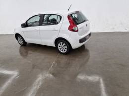 FIAT - PALIO - 2017/2017 - Branca - R$ 39.900,00