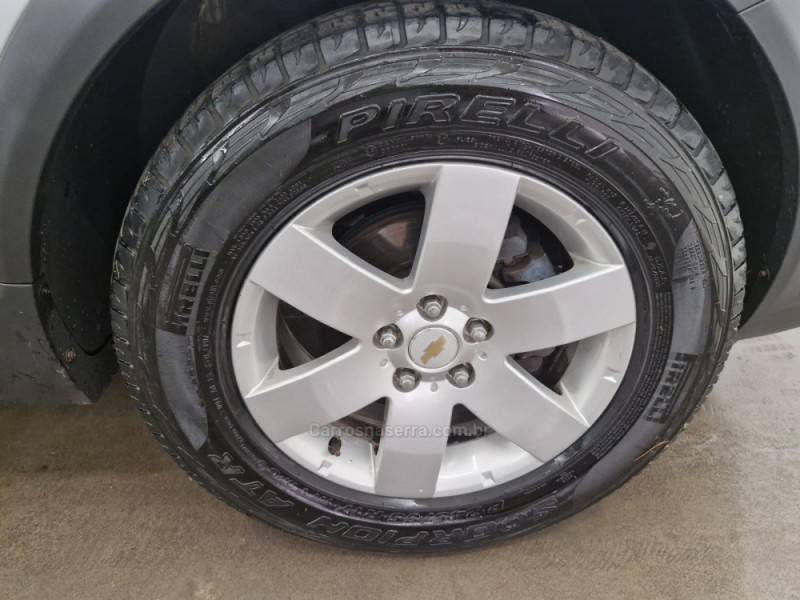 CHEVROLET - CAPTIVA - 2011/2011 - Prata - R$ 45.900,00