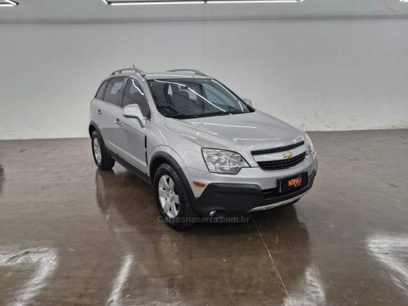 CHEVROLET - CAPTIVA - 2011/2011 - Prata - R$ 45.900,00