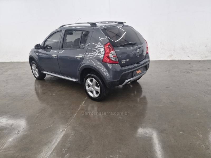 RENAULT - SANDERO - 2008/2009 - Cinza - R$ 37.900,00