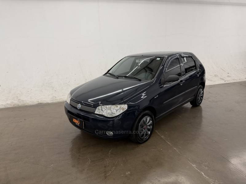 FIAT - PALIO - 2004/2004 - Azul - R$ 19.900,00