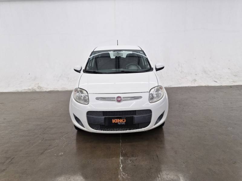 FIAT - PALIO - 2017/2017 - Branca - R$ 39.900,00